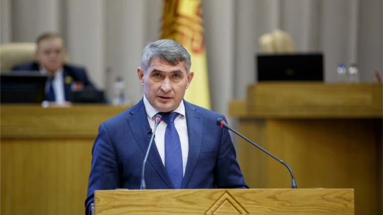 Глава Чувашии Олег Николаев выступил в Госсовете республики с отчетом о работе правительства за 2023 год
