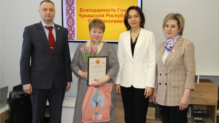 Алена Елизарова поздравила матерей и жен участников спецоперации с наступающим женским днем
